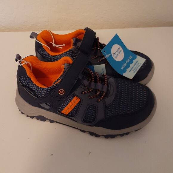 Stride Rite Boys 360 Astin 2.0 Blue Sneakers Size 11 NEW Adjustable Width - Picture 1 of 7